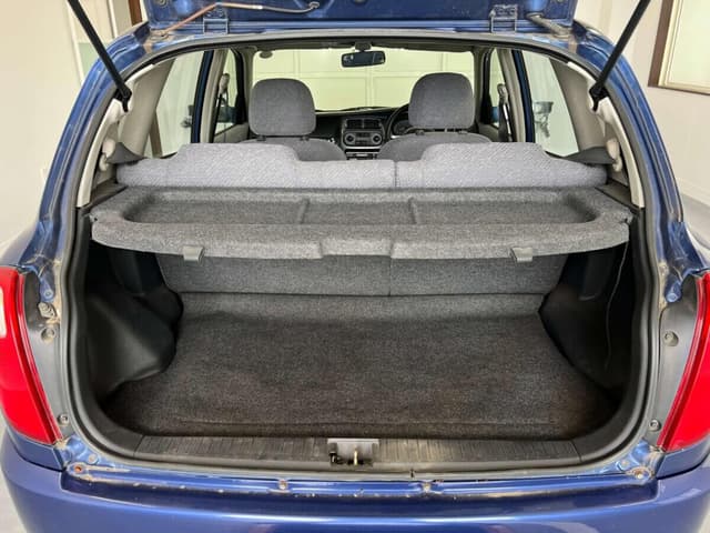 1998 Daihatsu JDM car for sale — photo 22 of 25