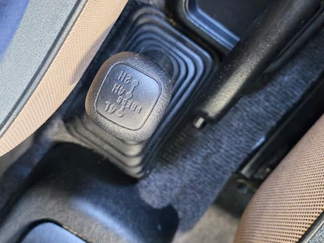 1998 Mitsubishi Pajero Mini JDM car for sale — photo 22 of 25