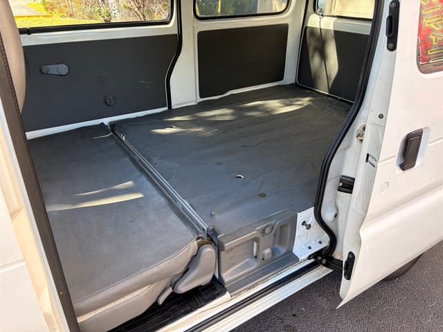 1998 Suzuki Every JDM car for sale — photo 16 of 17