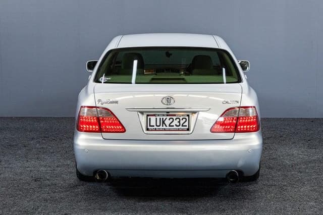 2007 Toyota Crown JDM car for sale — photo 5 of 20