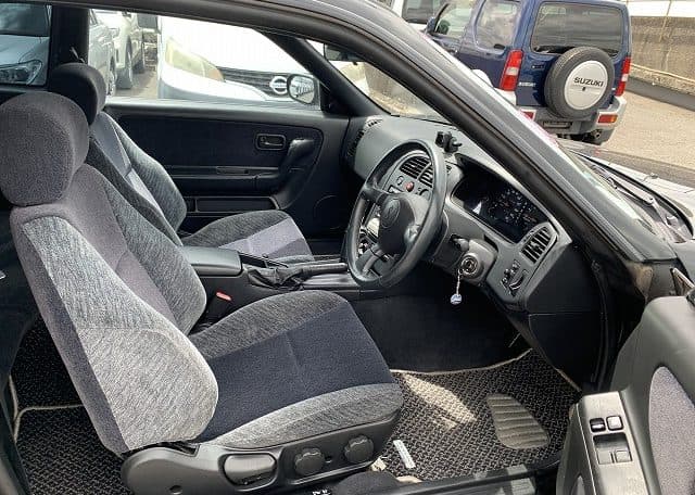 1993 Nissan Skyline JDM car for sale — photo 6 of 25
