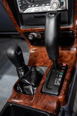 1996 Toyota Hilux Surf JDM car for sale — photo 10 of 25