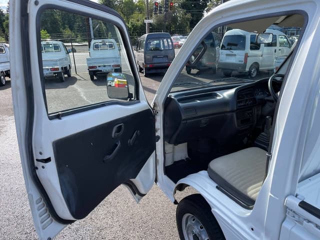 1997 Suzuki Carry JDM car for sale — photo 21 of 25