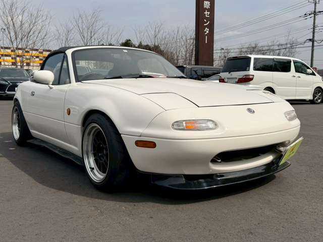 1994 Mazda Roadster (Eunos Roadster / MX-5) JDM car for sale — photo 3 of 20