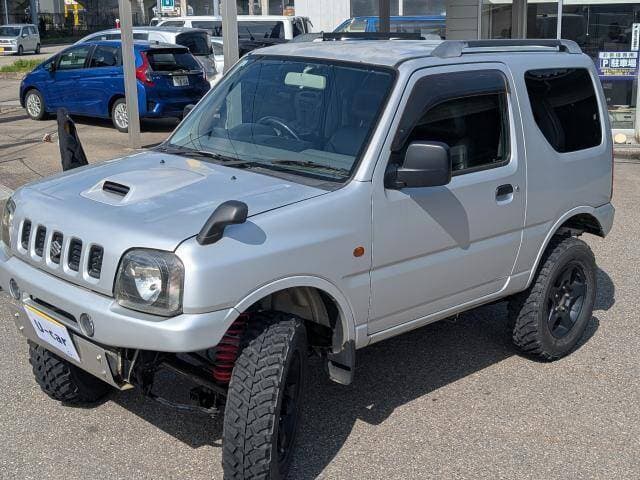 1999 Suzuki Jimny JDM car for sale — photo 15 of 20