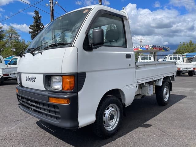 1996 Daihatsu Hijet JDM car for sale — photo 2 of 9