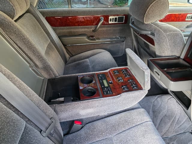 1998 Toyota Century JDM car for sale — photo 16 of 18