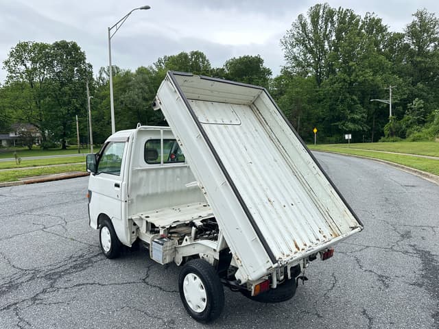 1997 Daihatsu Hijet JDM car for sale — photo 8 of 10