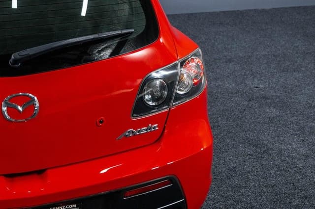 2006 Mazda Axela JDM car for sale — photo 6 of 18