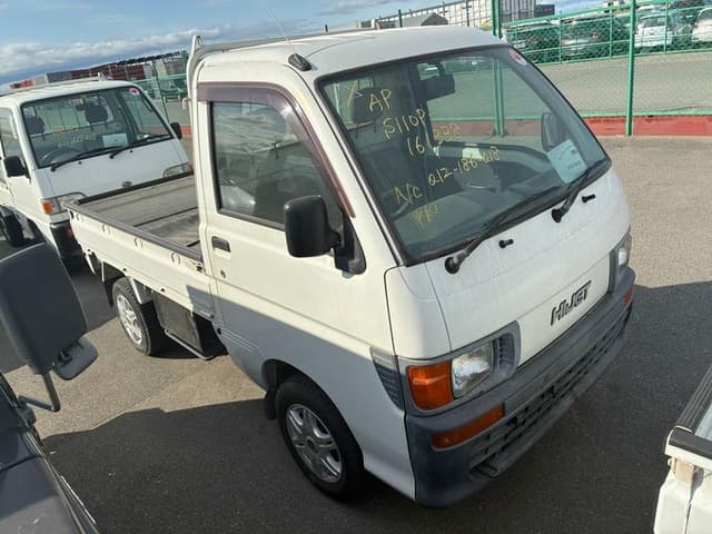 1998 Daihatsu Hijet JDM car for sale — photo 2 of 2