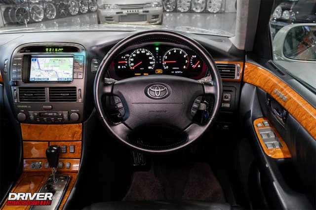 2001 Toyota Celsior JDM car for sale — photo 3 of 10