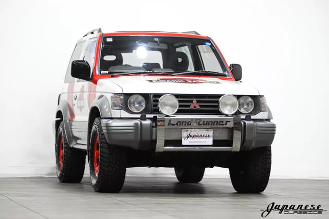 1991 Mitsubishi Pajero JDM car for sale — photo 3 of 25