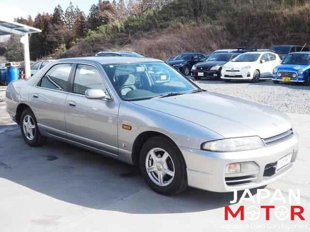 1996 Nissan Skyline JDM car for sale — photo 8 of 9