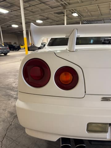 1998 Nissan Skyline JDM car for sale — photo 23 of 25