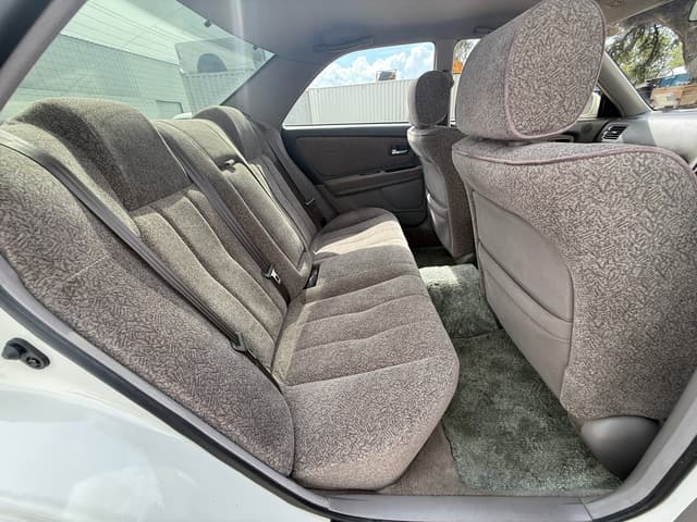 1996 Toyota Mark II JDM car for sale — photo 13 of 21