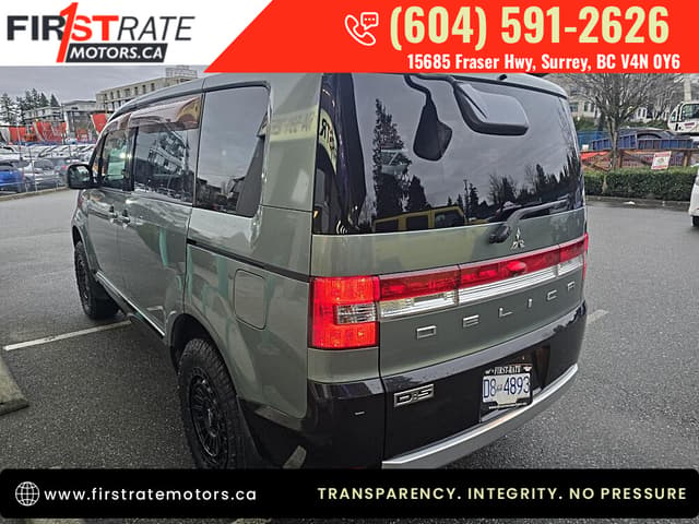 2007 Mitsubishi Delica JDM car for sale — photo 6 of 19