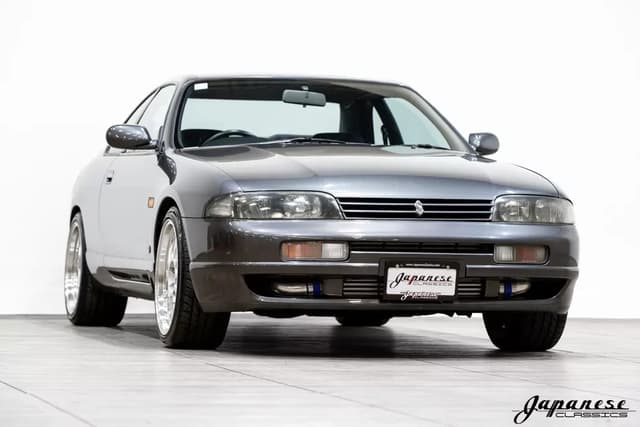 1995 Nissan Skyline JDM car for sale — photo 3 of 25