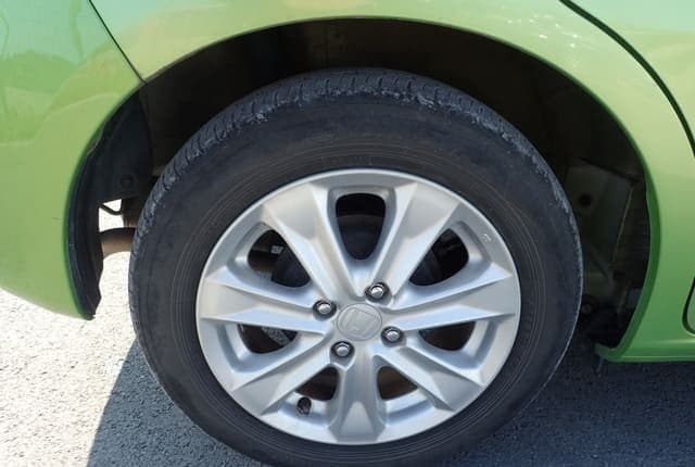 2011 Honda Fit JDM car for sale — photo 11 of 25