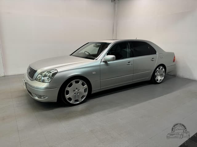 2000 Toyota Celsior JDM car for sale — photo 9 of 25