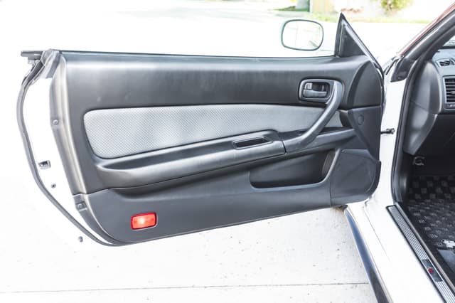 1999 Nissan Skyline JDM car for sale — photo 19 of 23