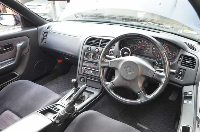 1997 Nissan Skyline JDM car for sale — photo 10 of 11