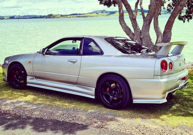 1998 Nissan Skyline JDM car for sale — photo 4 of 5