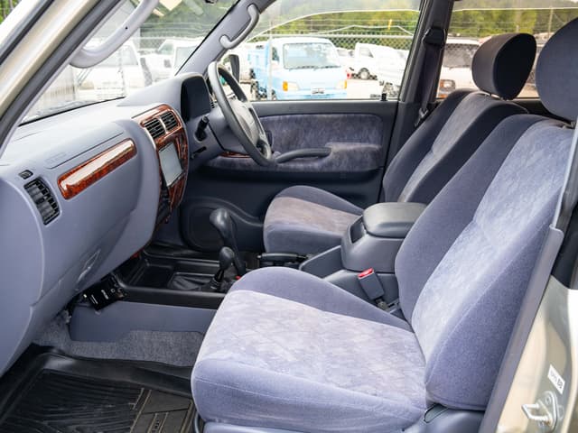 2000 Toyota Land Cruiser Prado JDM car for sale — photo 11 of 16