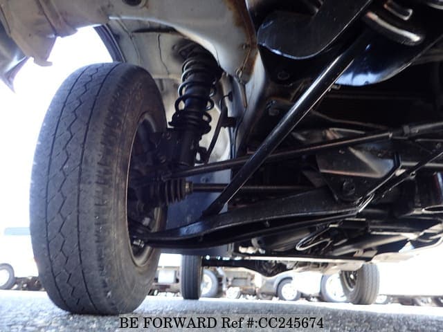 1997 Daihatsu Hijet JDM car for sale — photo 13 of 25