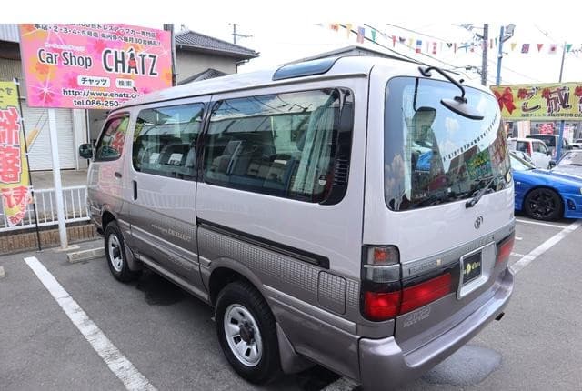 1996 Toyota HiAce JDM car for sale — photo 6 of 25