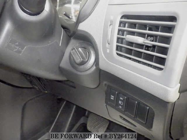 2009 Nissan X Trail JDM car for sale — photo 4 of 8