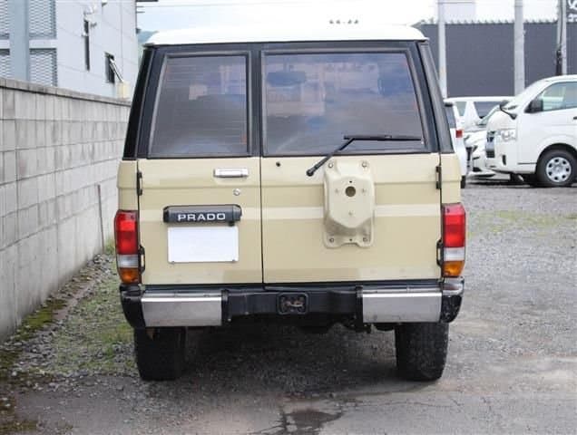 1994 Toyota Land Cruiser JDM car for sale — photo 23 of 25