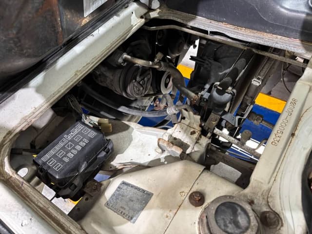 1999 Daihatsu Hijet JDM car for sale — photo 6 of 23