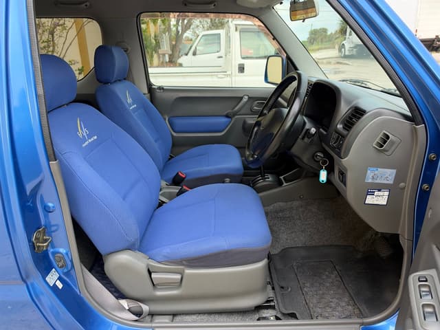 2001 Suzuki Jimny JDM car for sale — photo 12 of 18