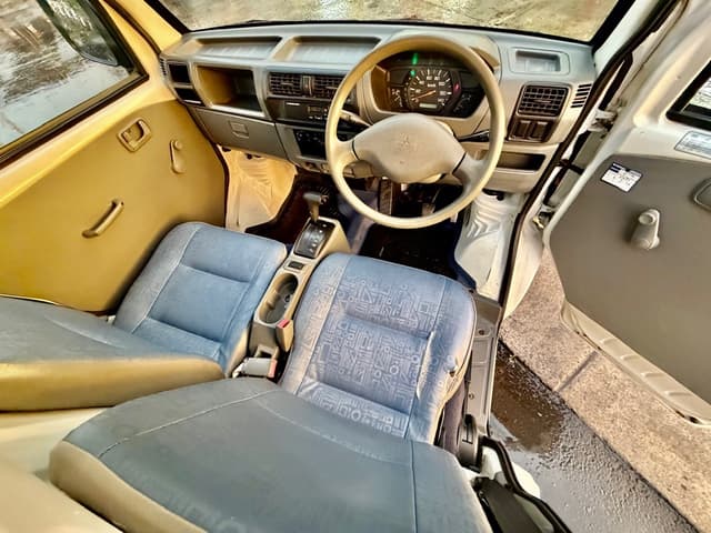 2000 Mitsubishi Minicab JDM car for sale — photo 17 of 25