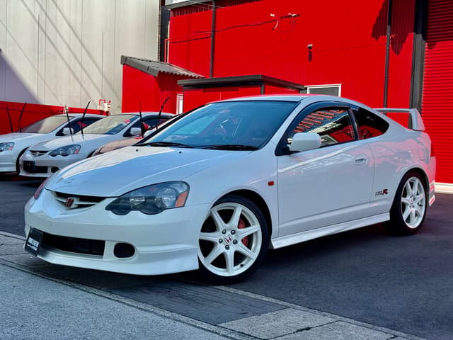 Honda Integra JDM car for sale — photo 13 of 25