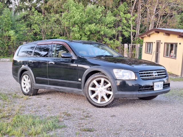 2003 Nissan Stagea JDM car for sale — photo 2 of 16