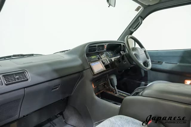 1998 Toyota HiAce JDM car for sale — photo 9 of 25