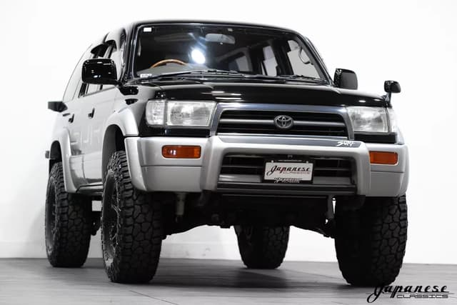 1997 Toyota Hilux JDM car for sale — photo 3 of 25