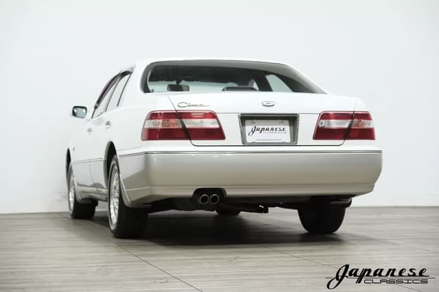 1997 Nissan Cima JDM car for sale — photo 6 of 25