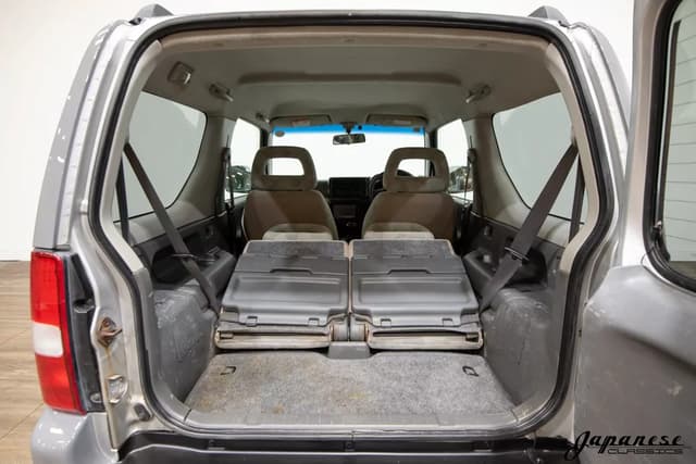 1999 Suzuki Jimny JDM car for sale — photo 18 of 25