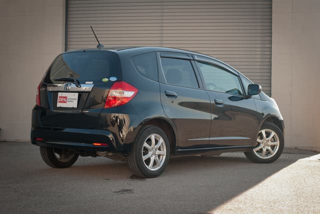 2010 Honda Fit JDM car for sale — photo 2 of 25
