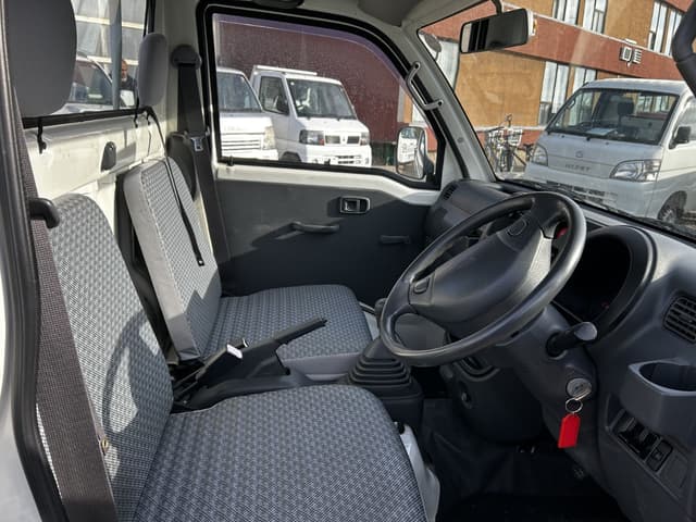2006 Daihatsu Hijet JDM car for sale — photo 5 of 7