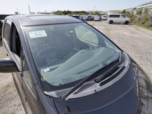 2001 Toyota Estima JDM car for sale — photo 12 of 25