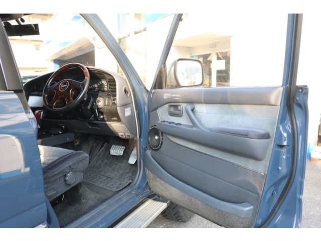 1994 Toyota Land Cruiser JDM car for sale — photo 19 of 25