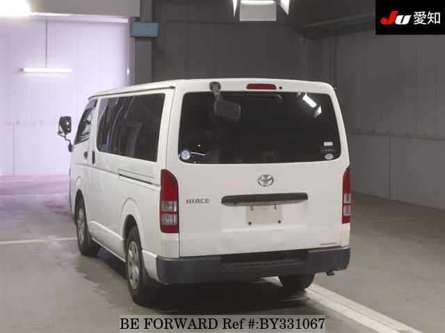 2006 Toyota HiAce JDM car for sale — photo 2 of 8
