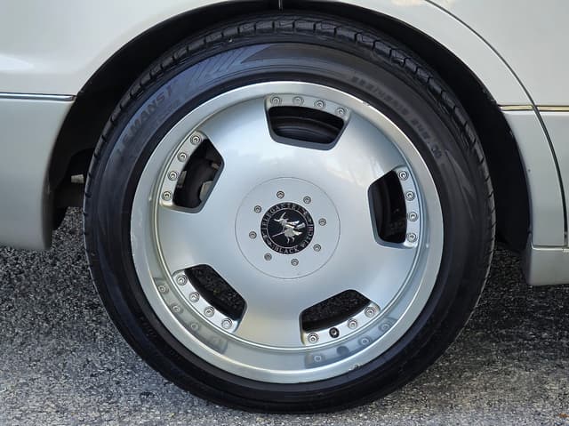 1995 Toyota Celsior JDM car for sale — photo 25 of 44