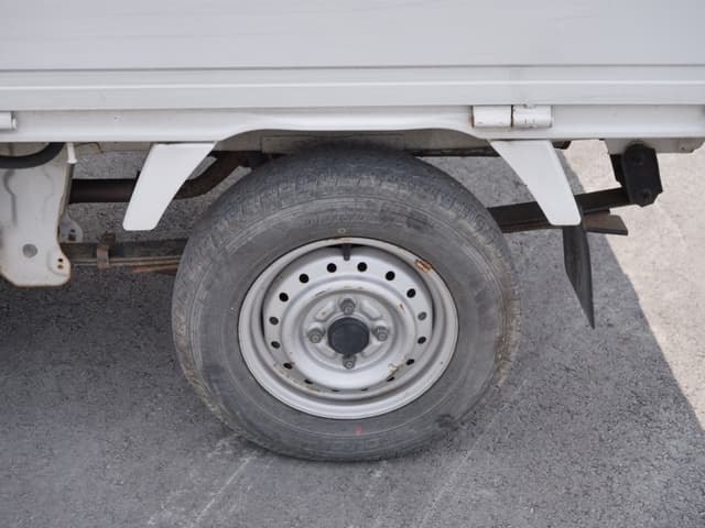 2002 Suzuki Carry JDM car for sale — photo 21 of 25