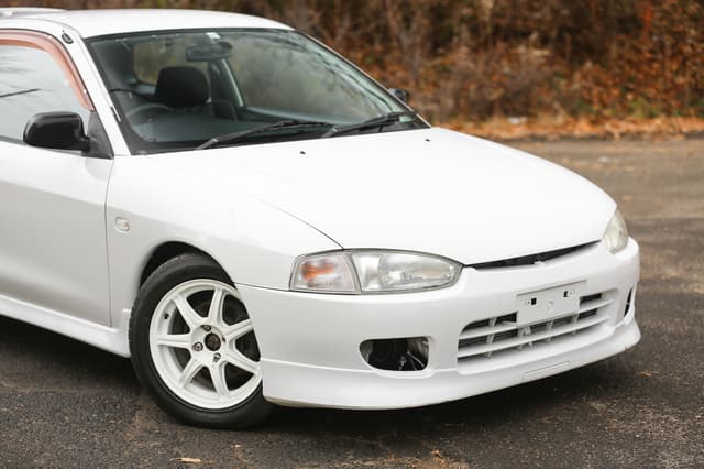 1996 Mitsubishi Mirage JDM car for sale — photo 4 of 25