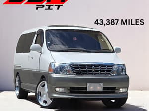 2000 Toyota Granvia JDM car for sale