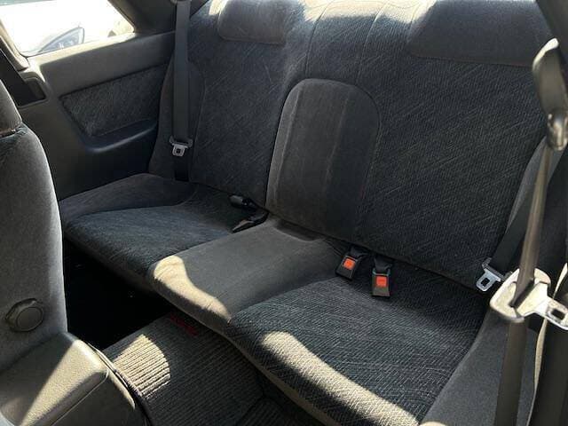1992 Nissan Skyline JDM car for sale — photo 5 of 12